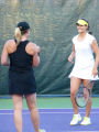 Lisa Raymond, Laura Robson