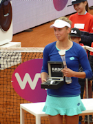 Elise Mertens