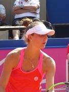 Leonie Kng
