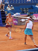 Xenia Knoll, Veronika Kudermetova
