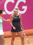 Lara Arruabarrena, Timea Bacsinszky