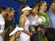 Sofia Kenin, Yafan Wang