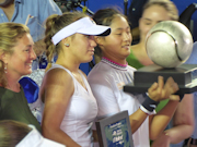 Sofia Kenin, Yafan Wang
