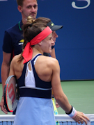 Nicole Gibbs, Simona Halep