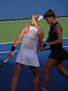 Jil Teichmann, Karolina Muchova