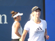 Desirae Krawczyk, Alexa Guarachi