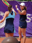 Luisa Stefani, Hayley Carter