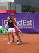 Vivian Heisen, Nicole Melichar