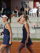 Mana Ayukawa, Gabriela Knutson